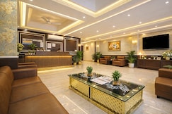 Hotel Decent Suites Delhi Airport, Meerut