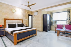 Collection O Sakchi Crossway Formerly Shree Palace, Jamshedpur