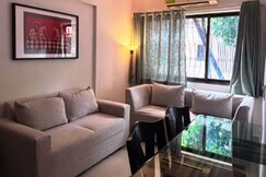 Cozy Aster 1.5 BR Apt In Bandra W, Mumbai