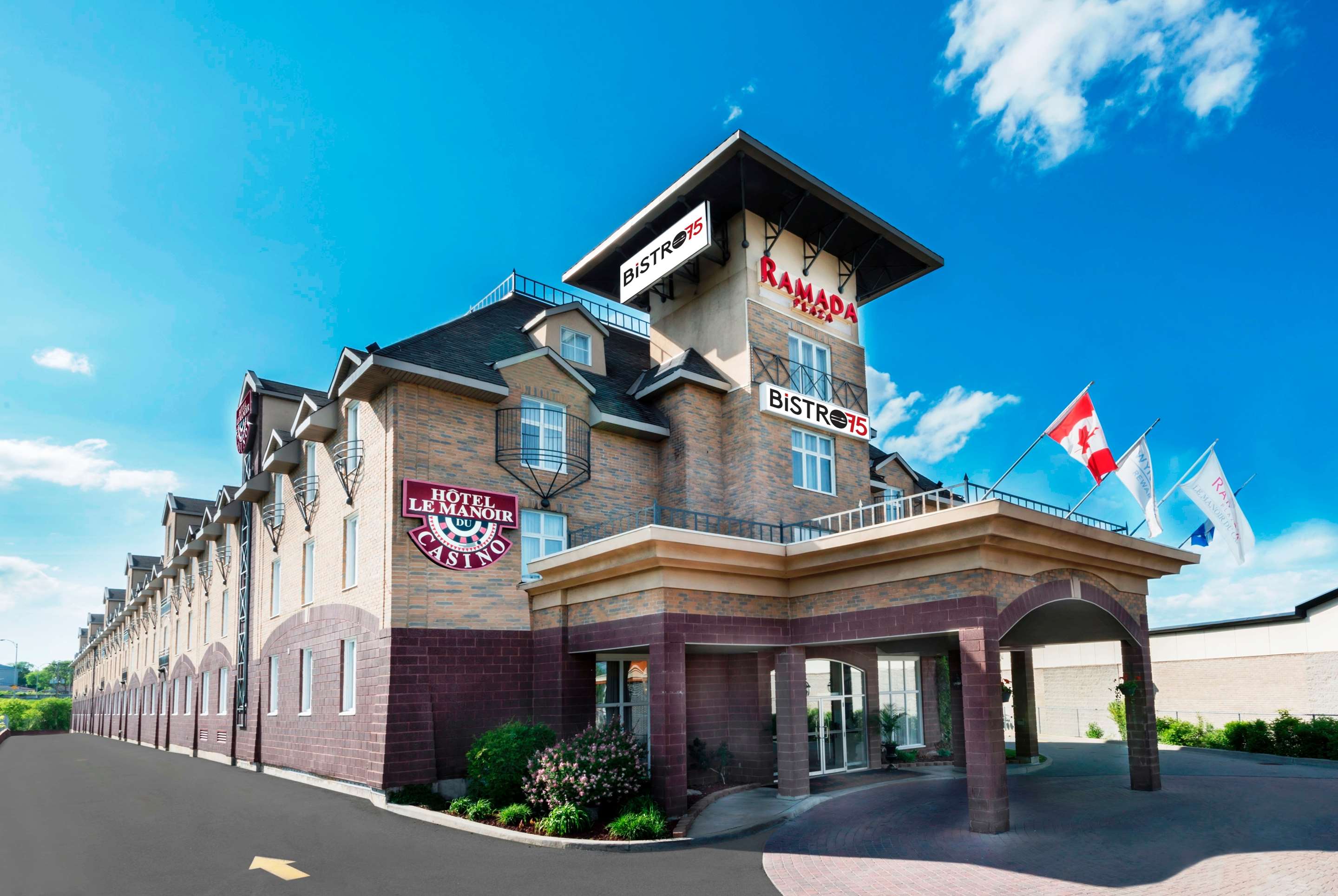 Ramada Plaza by Wyndham Gatineau/Manoir du Casino - Tap to explore photos
