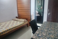 Aswathy Bhavan, Alathur