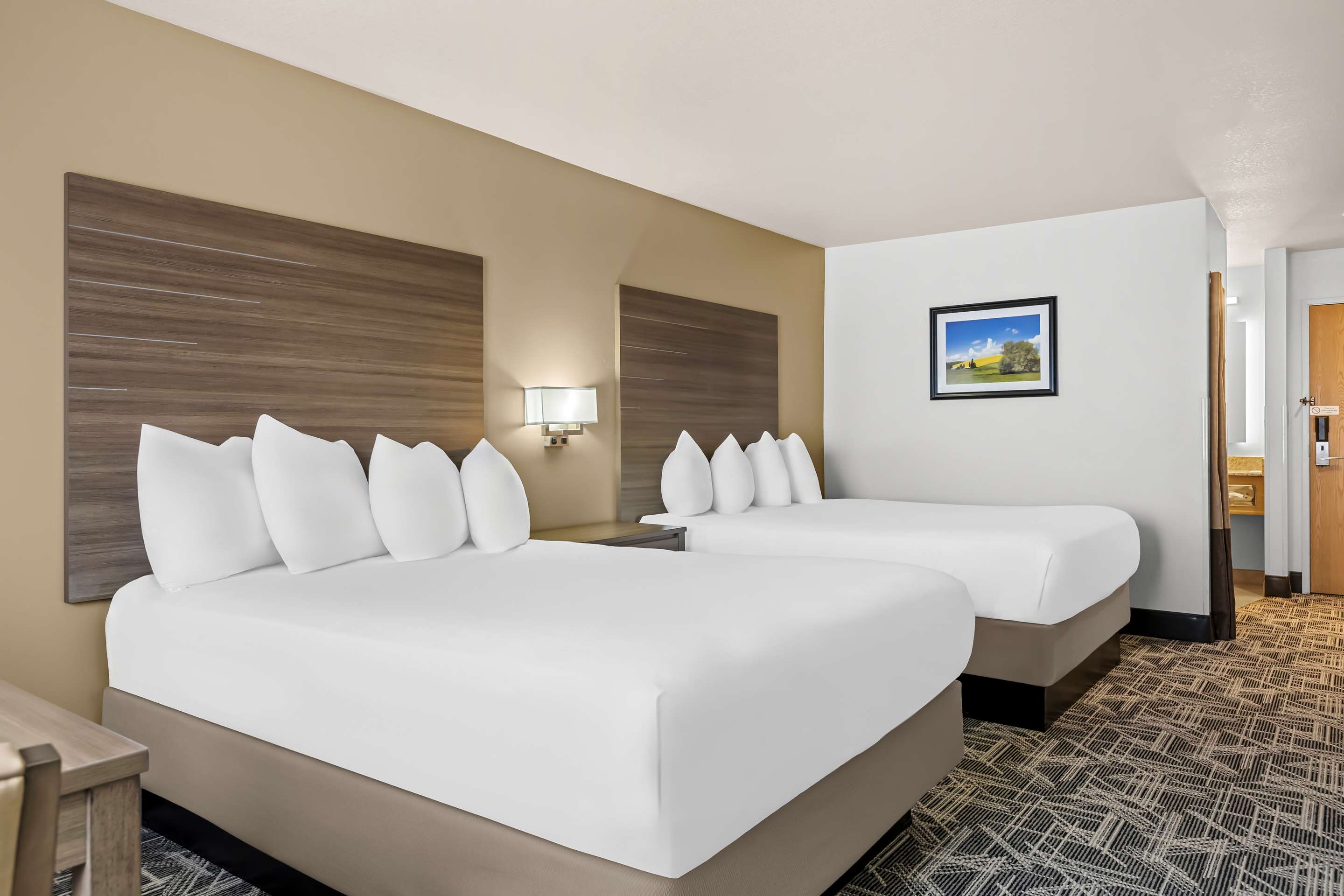 Best Western Plus Caldwell Inn & Suites - Tap to explore photos