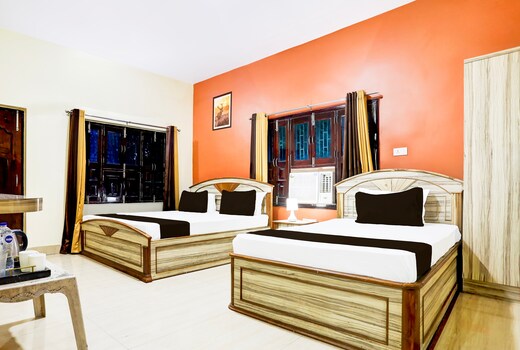 Super Hotel O R B Palace