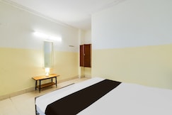 Hotel O New Sri Sai Amaravati Lodge, Hyderabad