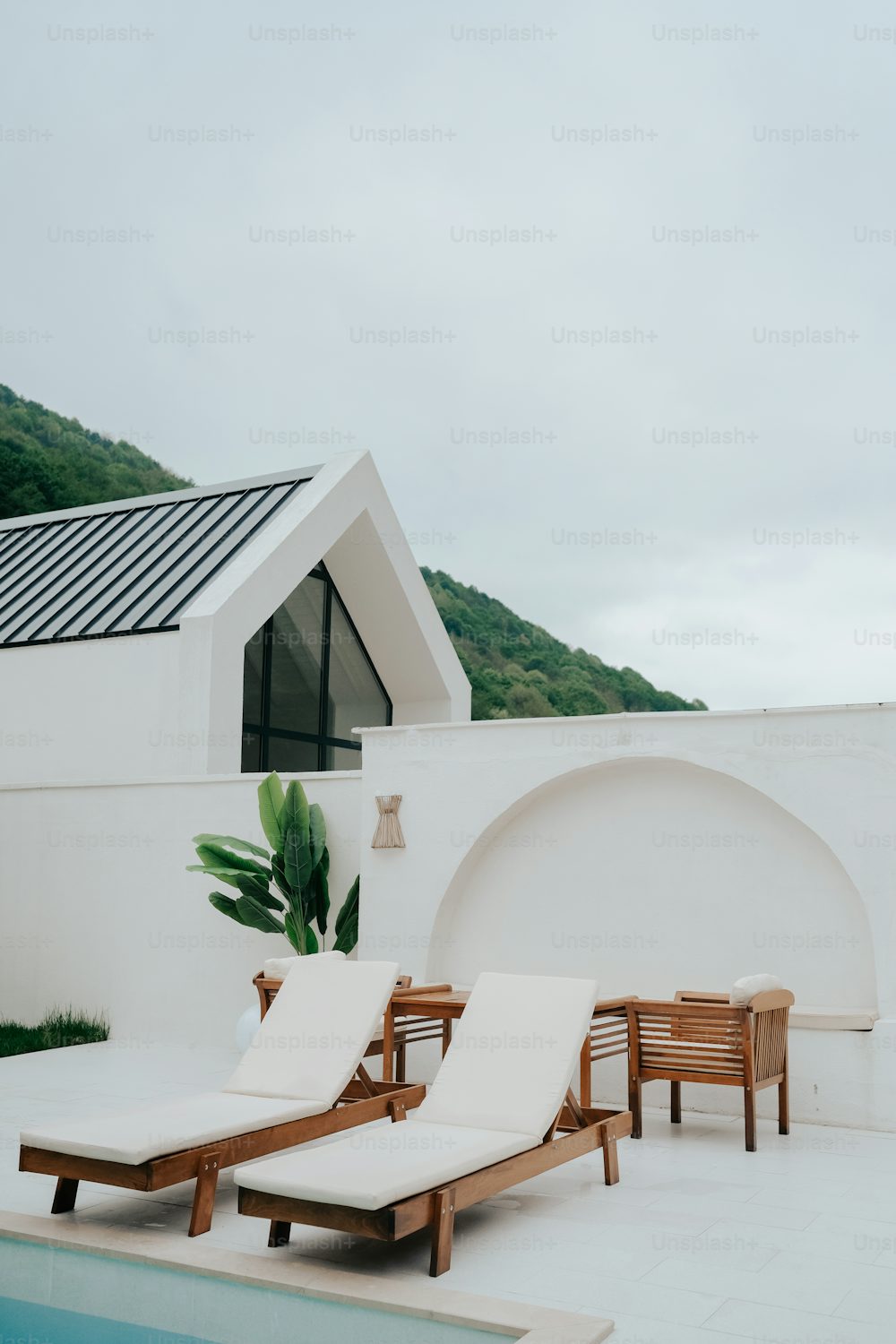 SSV VILLA - Tap to explore photos