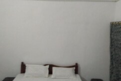 Aram Lodge, Ratlam