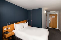 Holiday Inn Express Swindon - West, Wiltshire