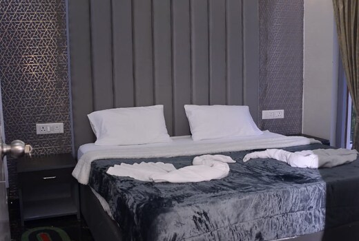 Sruthi Garden Palace First Floor Kodaikanal (A2)