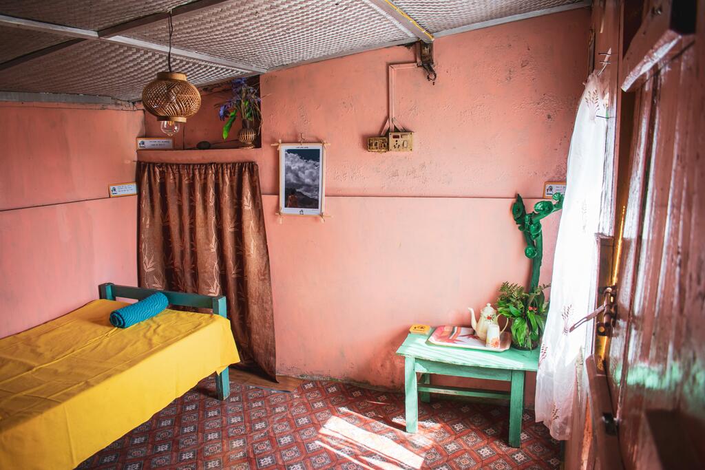 NotOnMap - Risa Arlin Homestay - Tap to explore photos