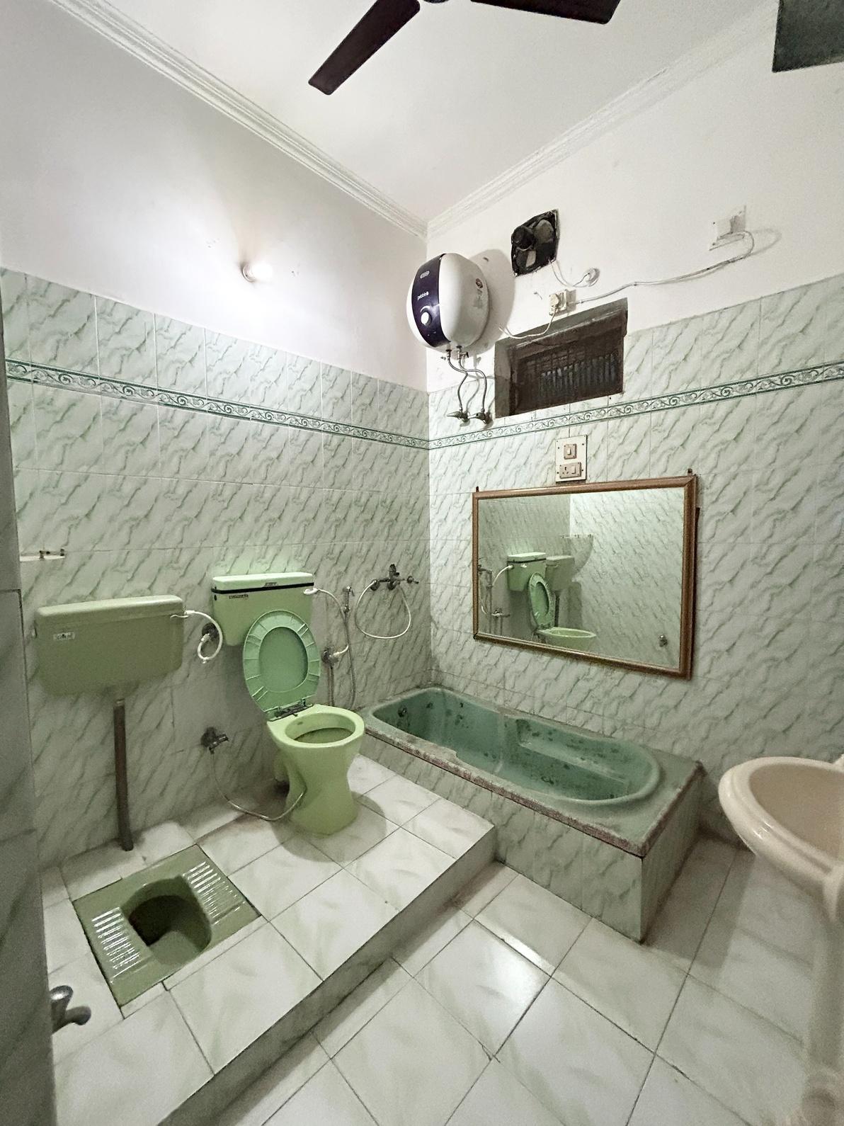 The Kumbh Casa Homestay - Tap to explore photos