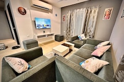 Premium 2BHK Near Wipro Circle or US Consulate, Hyderabad