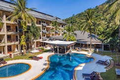 Radisson Resort and Suites Phuket, فوكيت