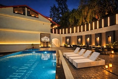 Shivalik Resorts, Kasauli, Solan