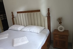 White Guest House, Goa