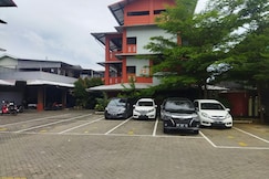 Hotel O Kost Orange Syariah, Makassar
