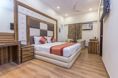Rupam Hotel - Air Purified Comfort, Delhi