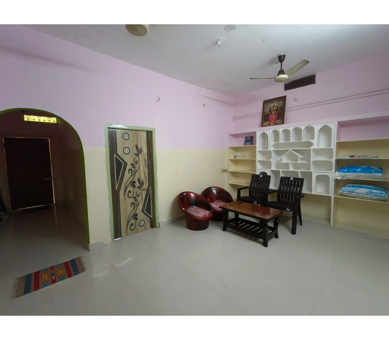 Vidhathri Home Stay - Tap to explore photos