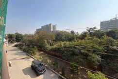 Anna Homestay 100m from CP67, Mohali