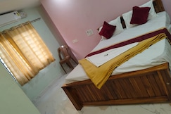 Grand Inn Lodging And Boarding, Honavar