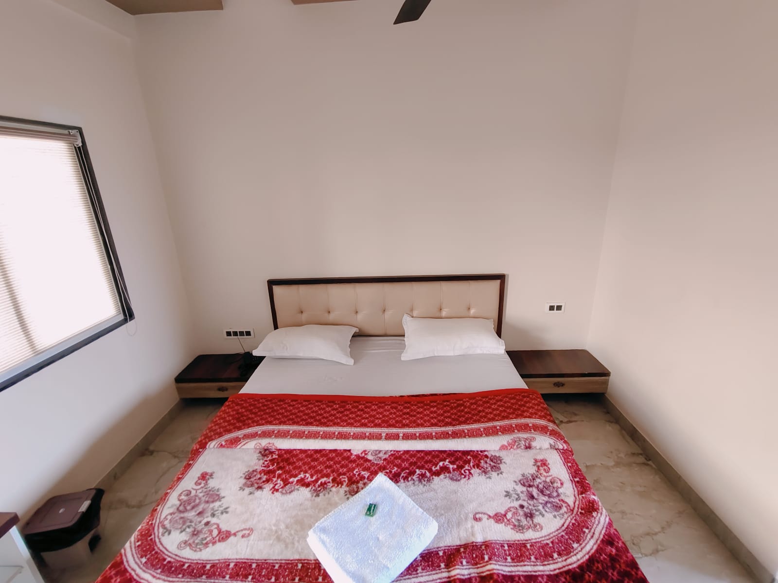 HOTEL KRUSHNA PALACE - Tap to explore photos
