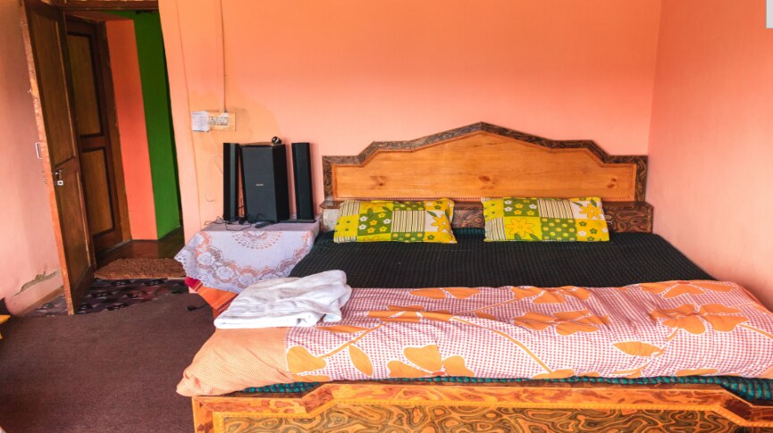Gondar (Himalayan Farmstays) - Tap to explore photos
