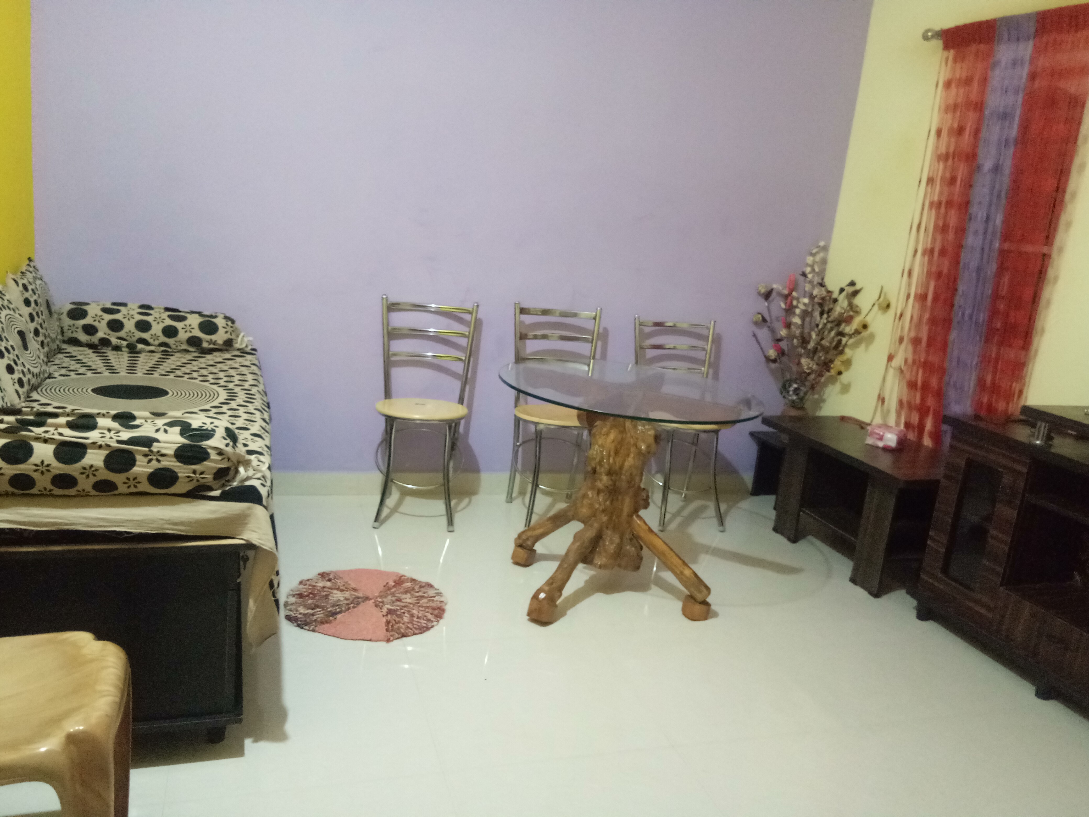 Silver Star Homestay - Tap to explore photos
