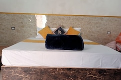 The Rainbow Residency, Varanasi