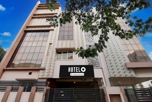 Hotel O Cosmopolis Bhubaneswar Formerly Luxury Stay
