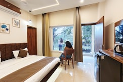 Hotel Ramayan Inn (Behind Pramarth Niketan), Rishikesh