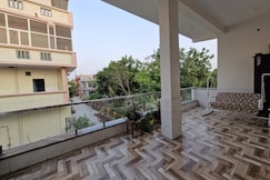 Chaudhary Residency, Vrindavan