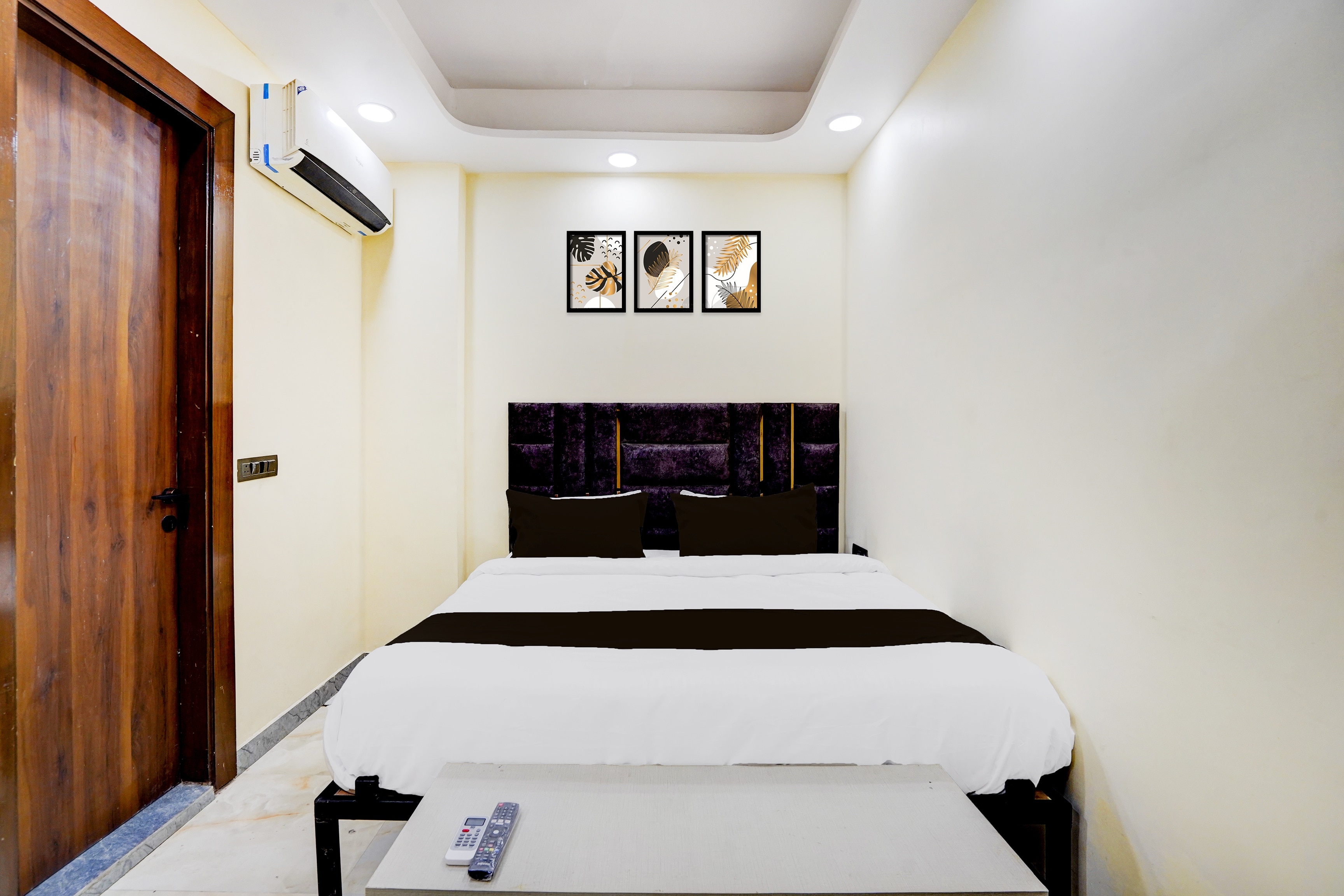 Hotel O Yash Residency - Tap to explore photos