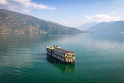 Divine Lake Cruise Tehri, Tehri