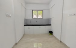 1 Room in 2BHK Apartment