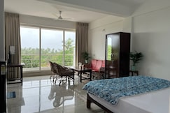 Sunset View Studio Apartment Near Ashvem Beach, Goa