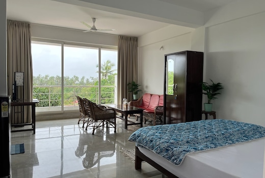 Sunset View Studio Apartment Near Ashvem Beach
