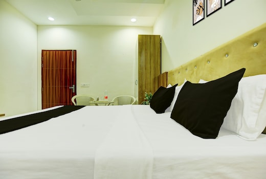 Hotel O THE SILVER TULIP
