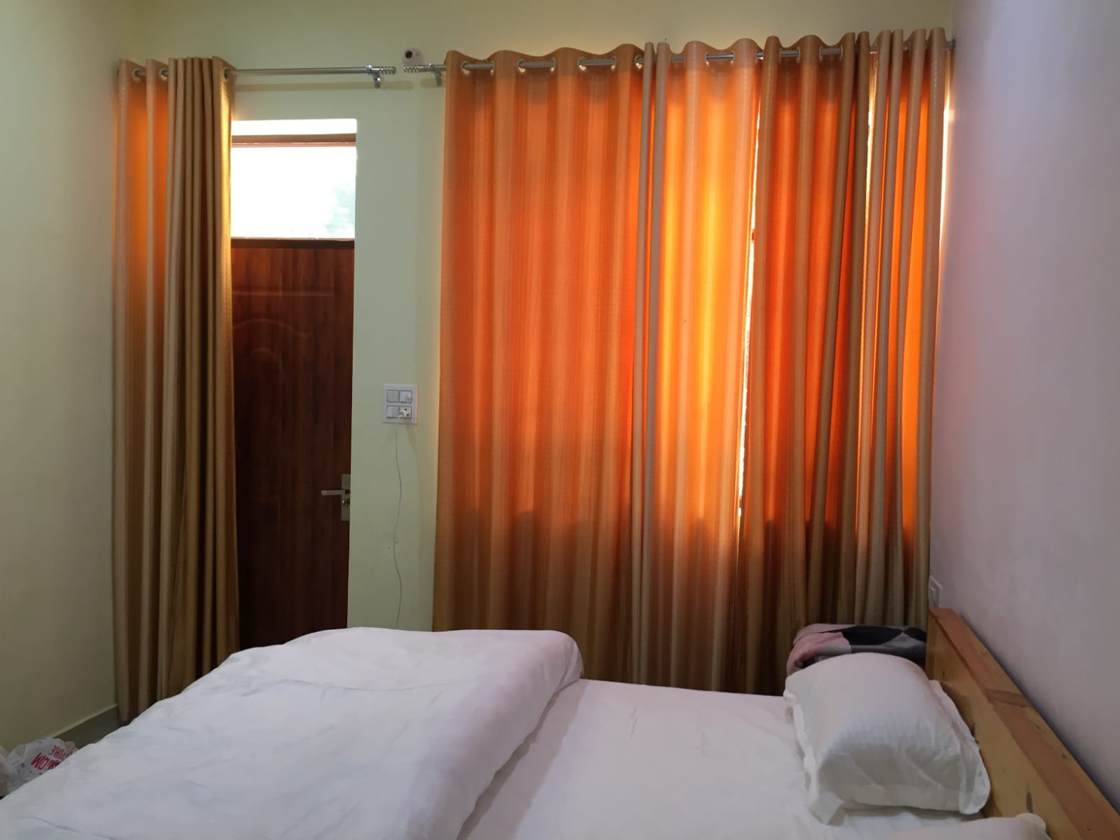 Dhokaney Waterfall Homestay - Tap to explore photos