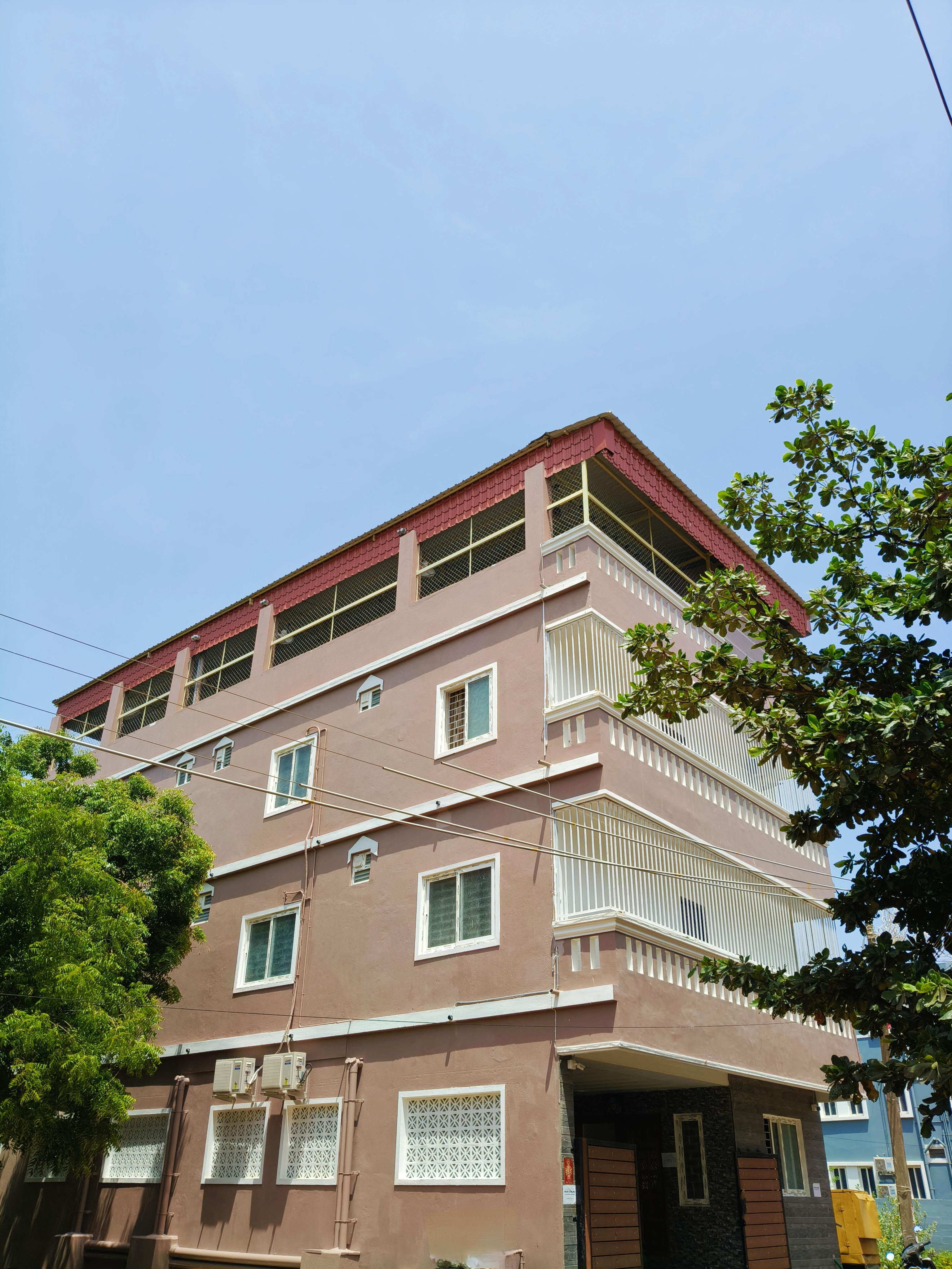 Sai RBM Grand Inn - Tap to explore photos