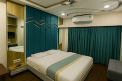 Raghuveera palace, Dewas