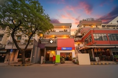 Via Krishna Residency, Delhi