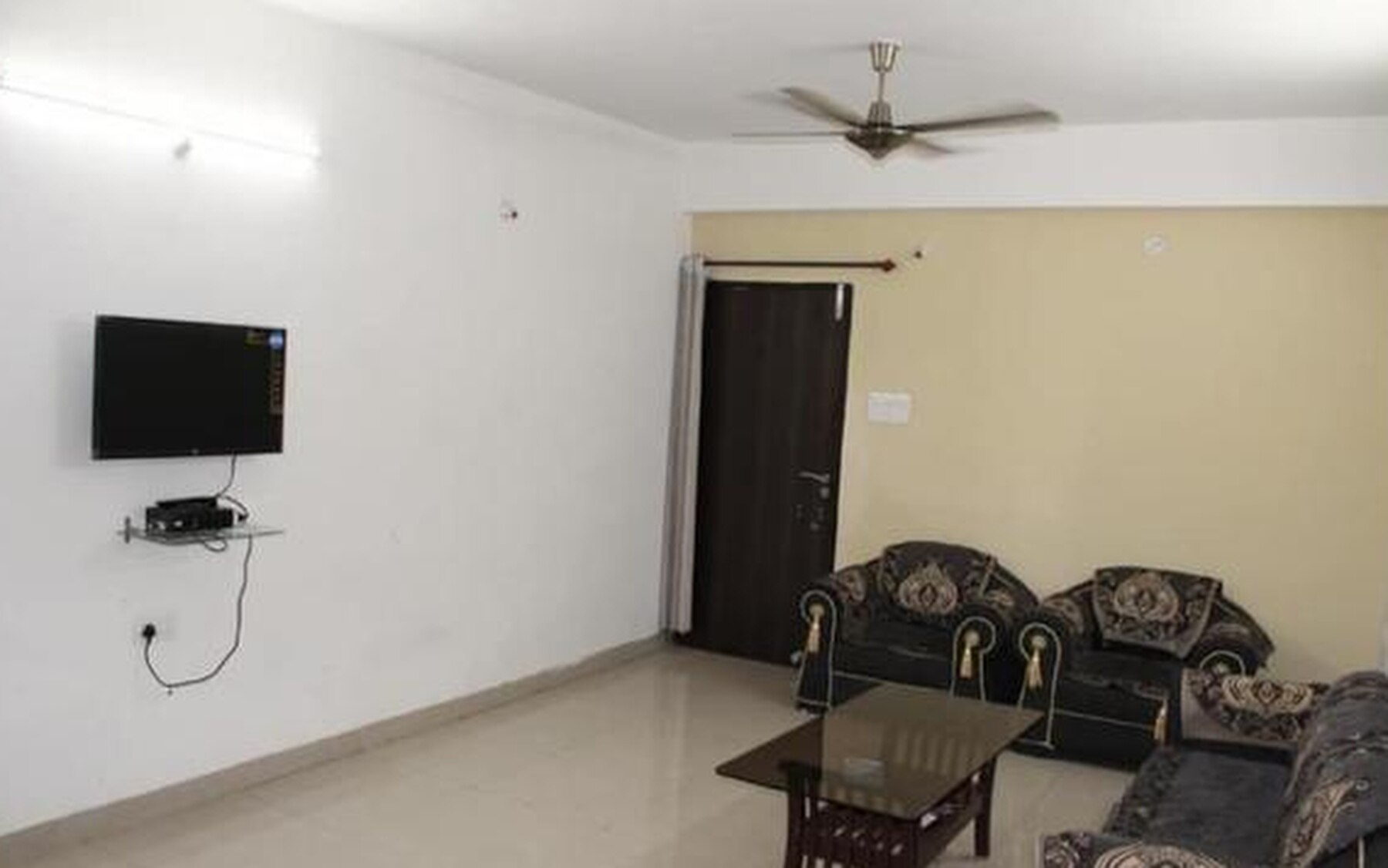KAMLA GUEST HOUSE - Tap to explore photos