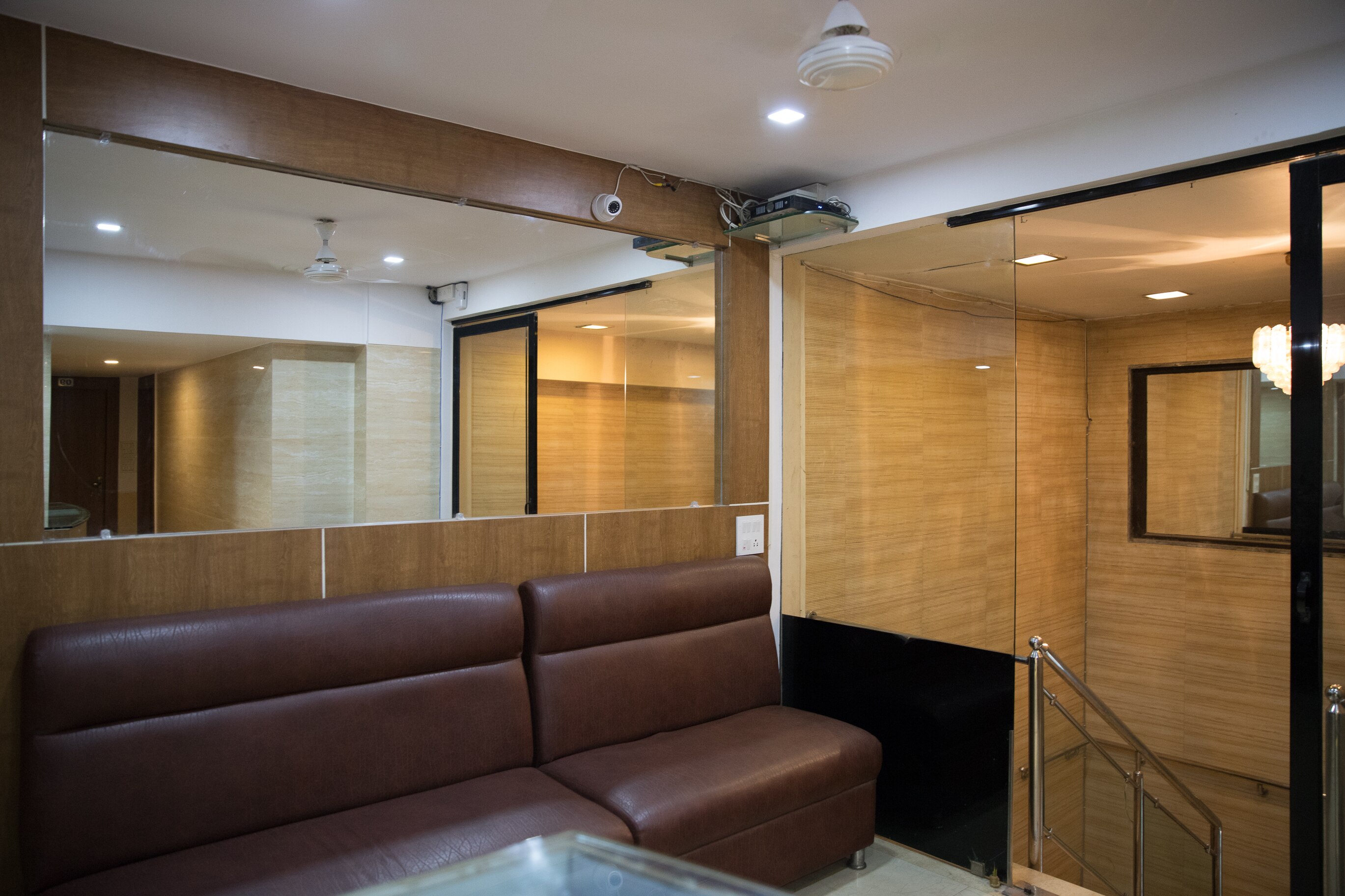 Mumbai Darbar -A backpacker hostel - Tap to explore photos