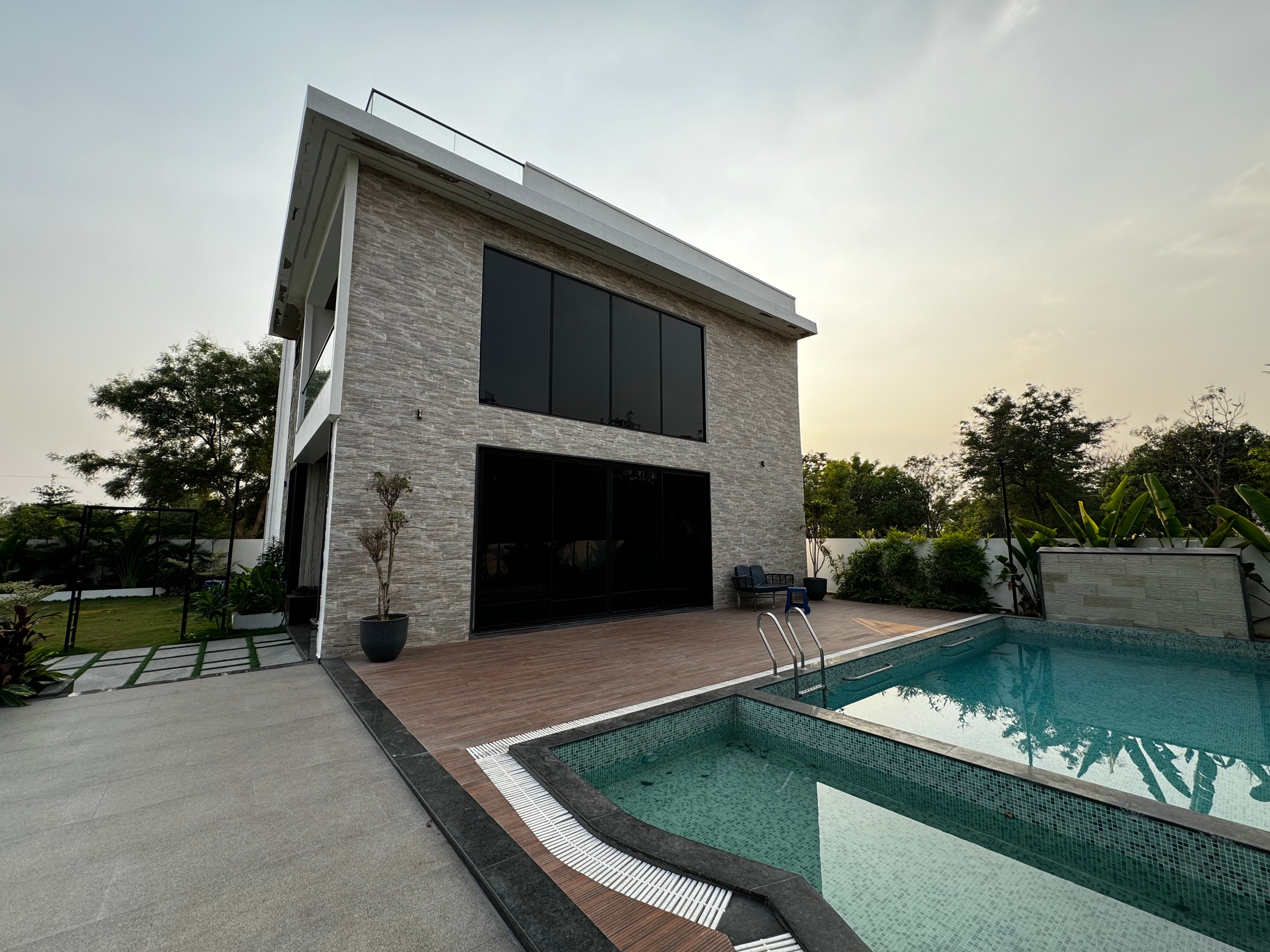 Topaz - Private Pool Villa Hyderabad by Homeyhats - Tap to explore photos