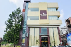 Hotel Opulence, Pathankot