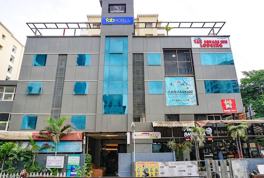 FabHotel Tan Square - Nr. Eon IT Park