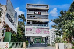 Hotel O Lotus Inn, Pune