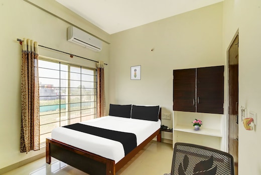 Super Collection O Chikmangaluru Near Railway Station