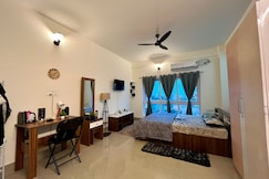 Escape Stayz | Patrapada Edition | Entire Studio Apartment, Bhubaneshwar