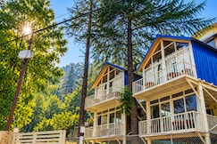 BONFIRE: LAKEVIEW TREEHOUSE, Rudrapur