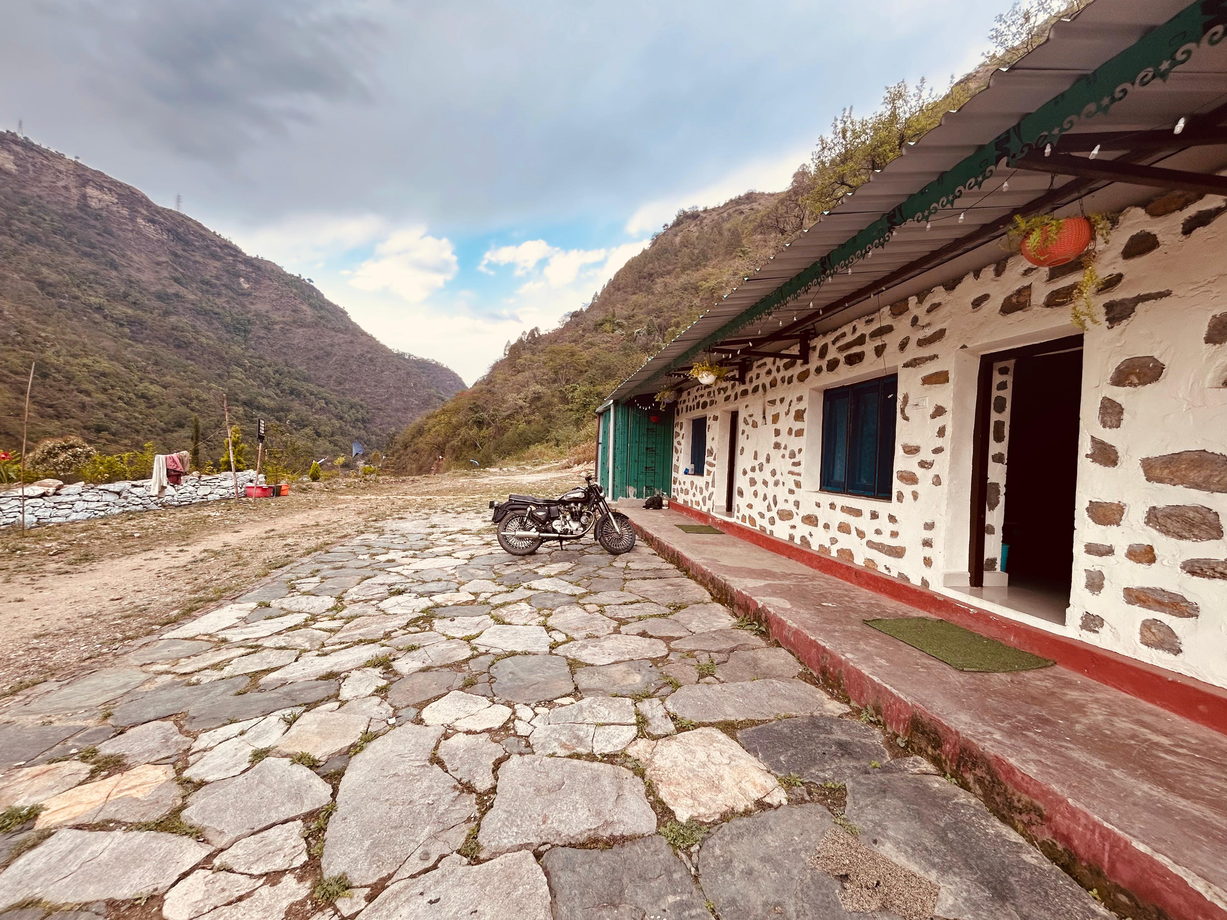 Shail Riverview Resort Kakada - Tap to explore photos